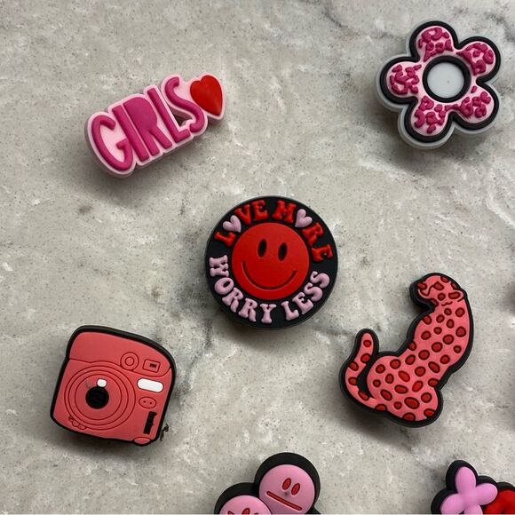 Preppy Croc Charms Set of 8 - Picture 2 of 3